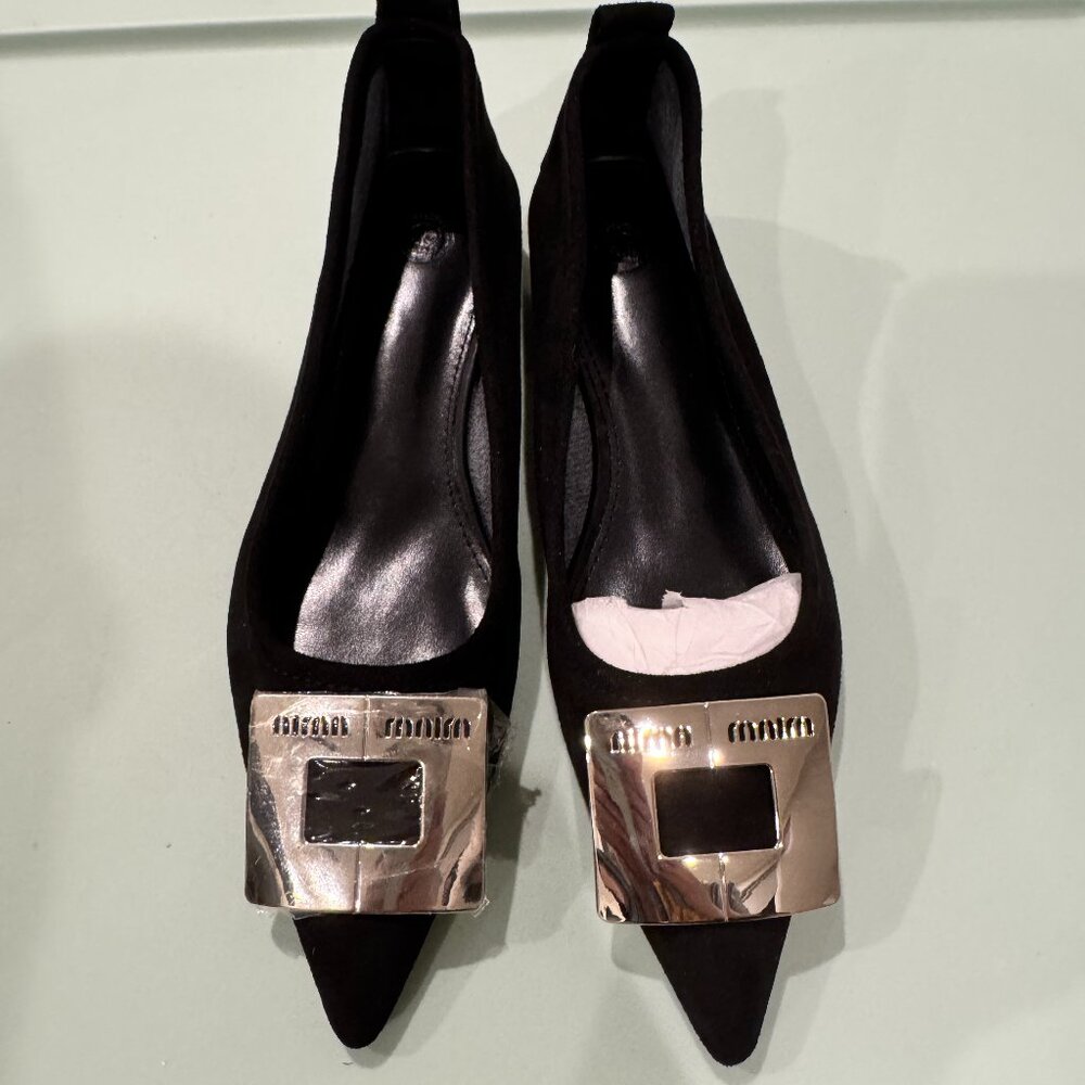 Elegant Black Suede Pointed Flats with Bold Silver Buckle – Size 5